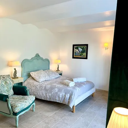 Apartmán T2 Centre-ville Avec Grand Espace - 15mn Des Plages