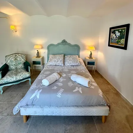 T2 Centre-ville Avec Grand Espace - 15mn Des Plages Apartmán