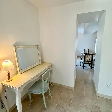 T2 Centre-ville Avec Grand Espace - 15mn Des Plages